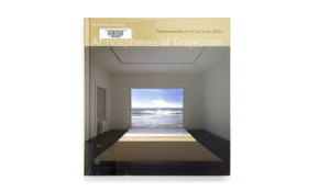 Atmospheres of projection