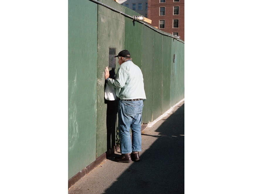 Tom Hsu Man Peeking 2015