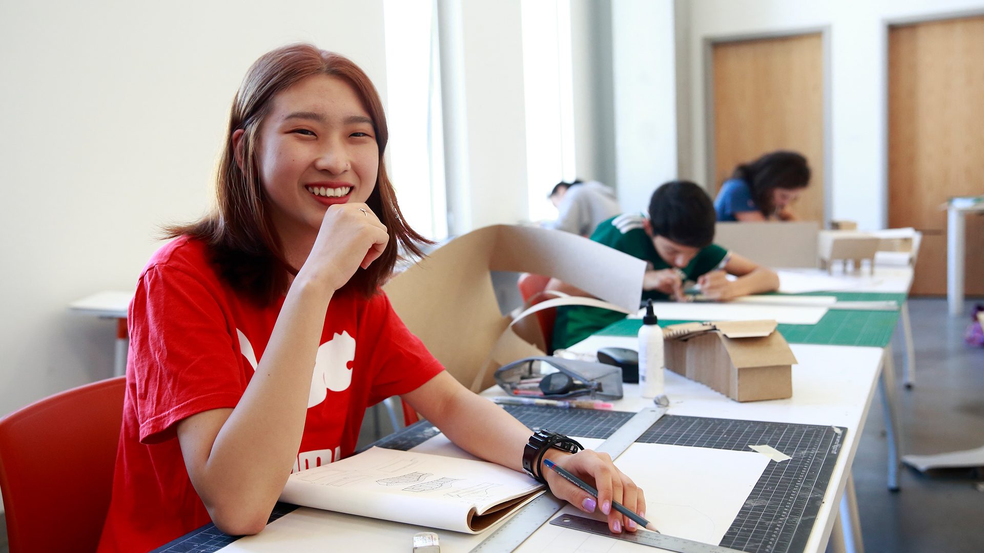 Homepage Hero Summer Teens Architecture1