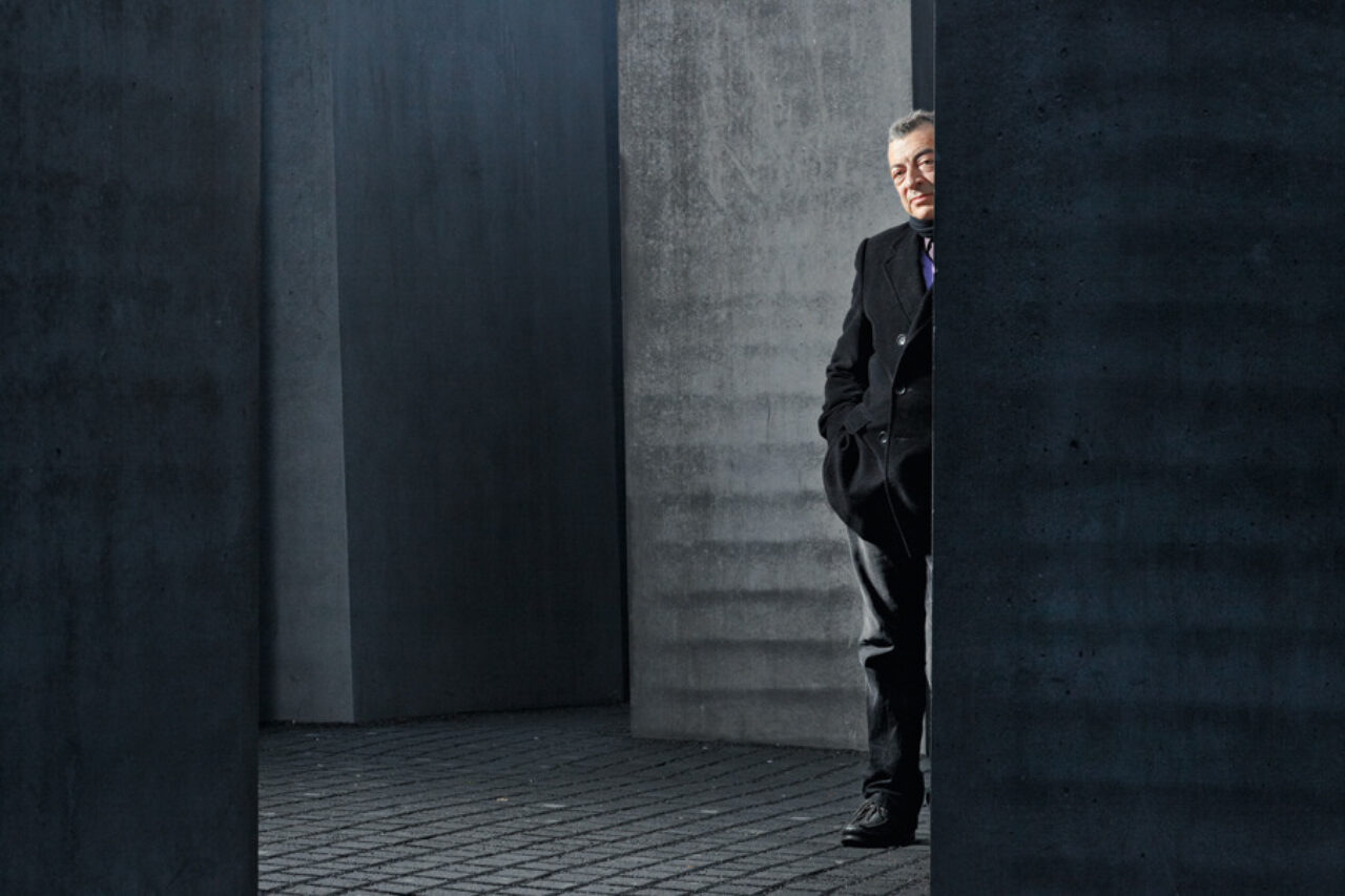 Mora Outside Holocaust Museum In Berlin Credit Ben Wolf Jpg