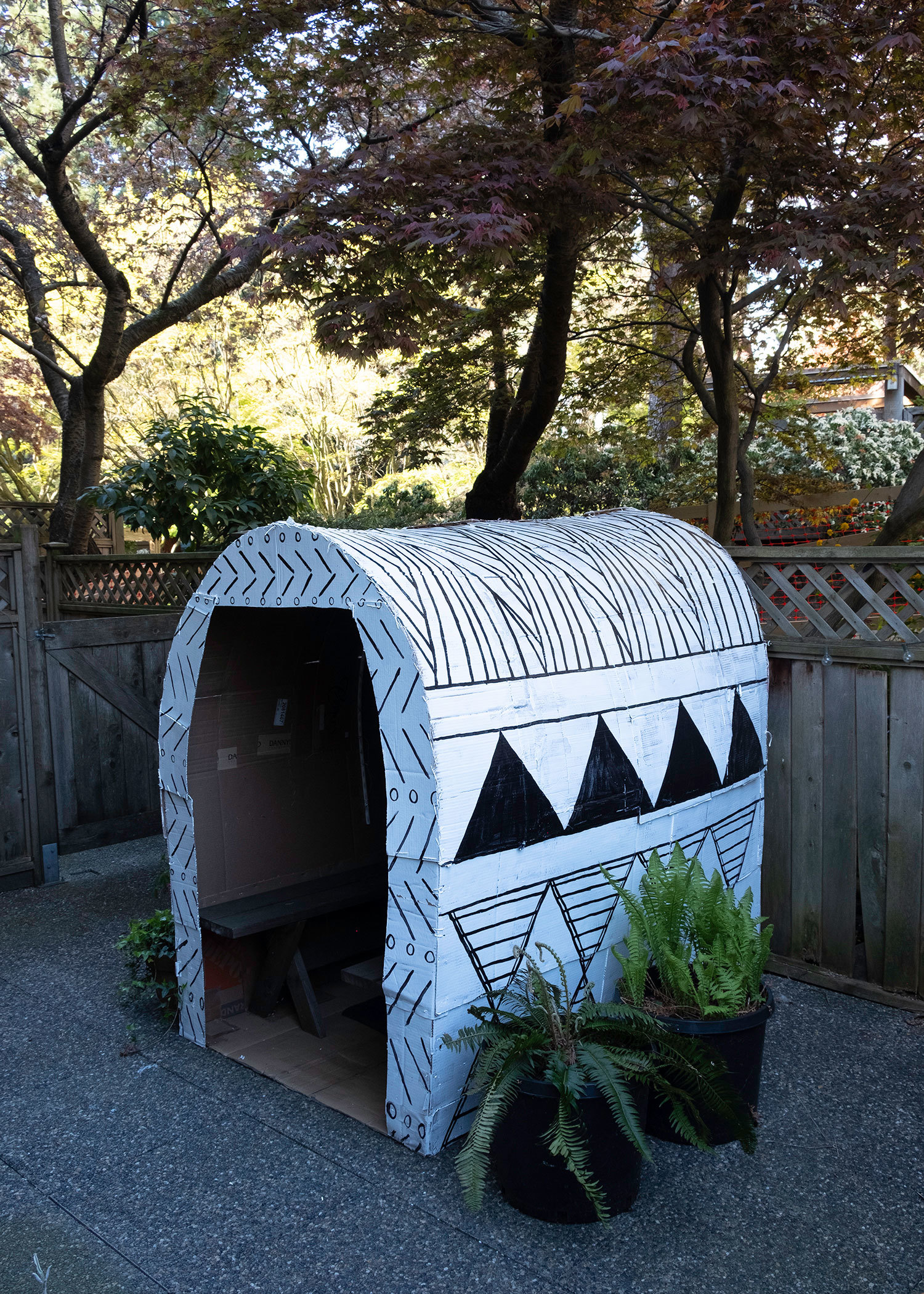 Shelter 3 web